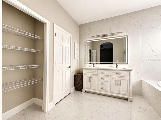 27042 FIREBUSH DRIVE, Wesley Chapel, FL 33544