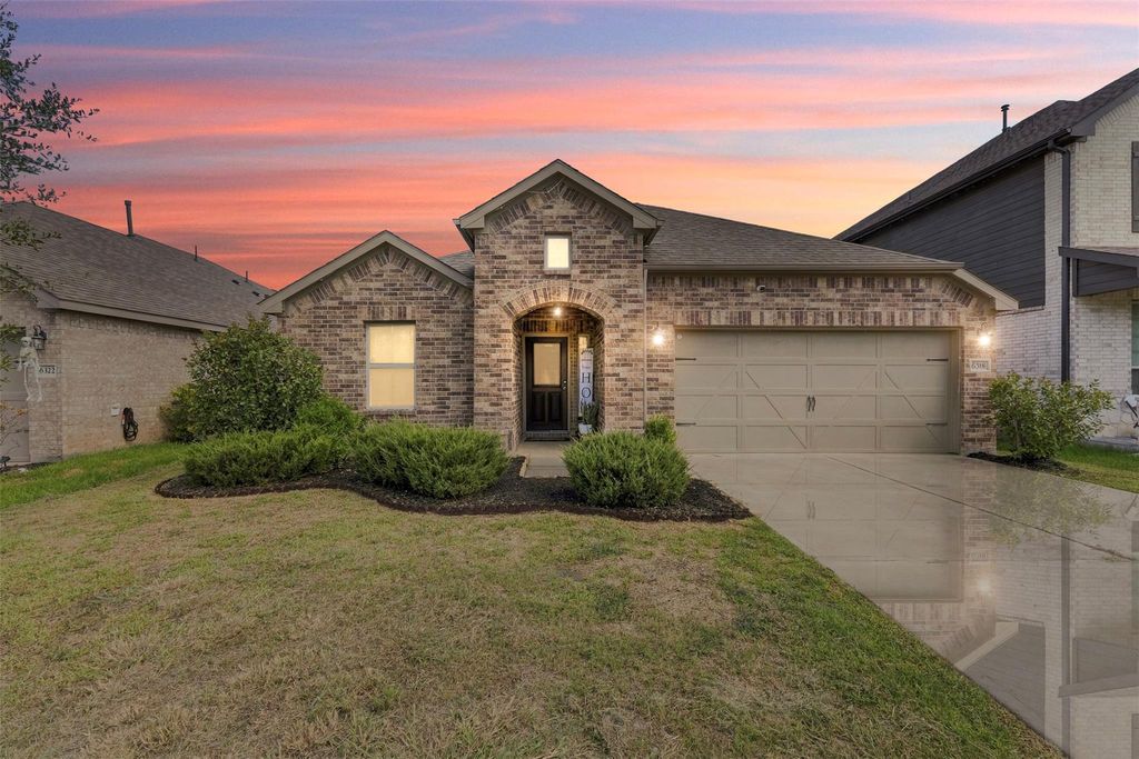 6318 Cantigny Lake Drive, Katy, TX 77493