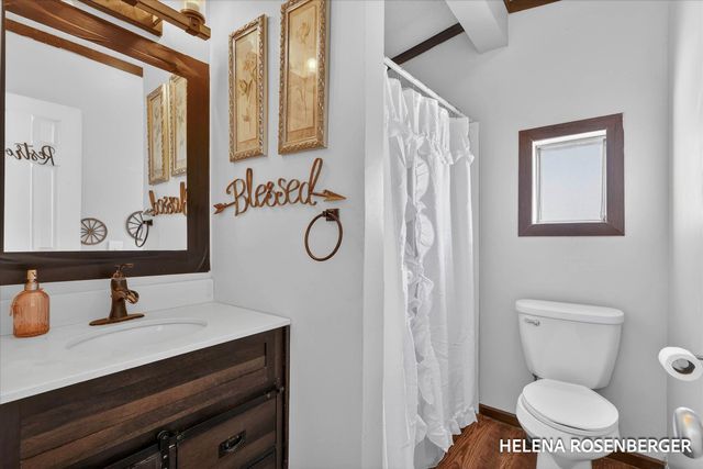 1815 Daisy Lane, Kent City Vllg, MI 49330