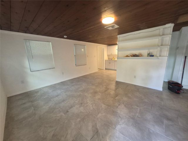 3301 NE 16TH COURT, Ocala, FL 34479