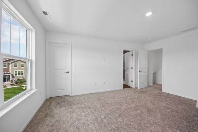 1109 Atterberg Road 4102, South Elgin, IL 60177