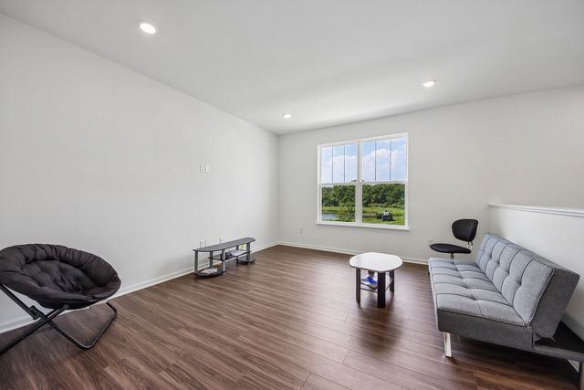 1109 Atterberg Road 4102, South Elgin, IL 60177
