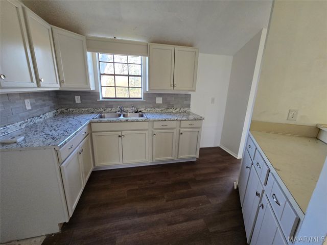1024 N Gap Loop, Montgomery, AL 36110