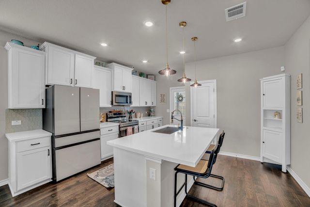 773 Long RUN, Liberty Hill, TX 78642
