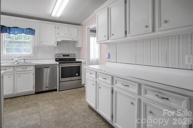 620 Anthony Grove Road, Crouse, NC 28033