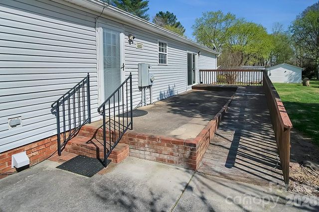 620 Anthony Grove Road, Crouse, NC 28033