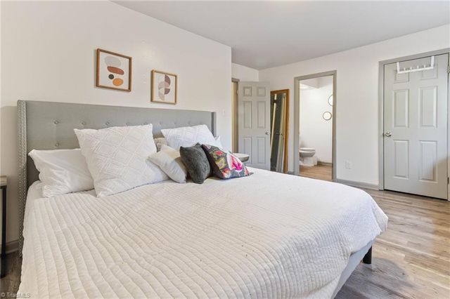 1110 Schaub Drive B, Raleigh, NC 27606