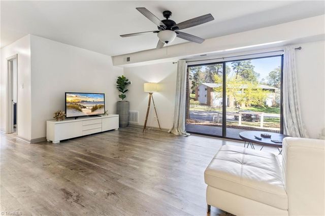 1110 Schaub Drive B, Raleigh, NC 27606