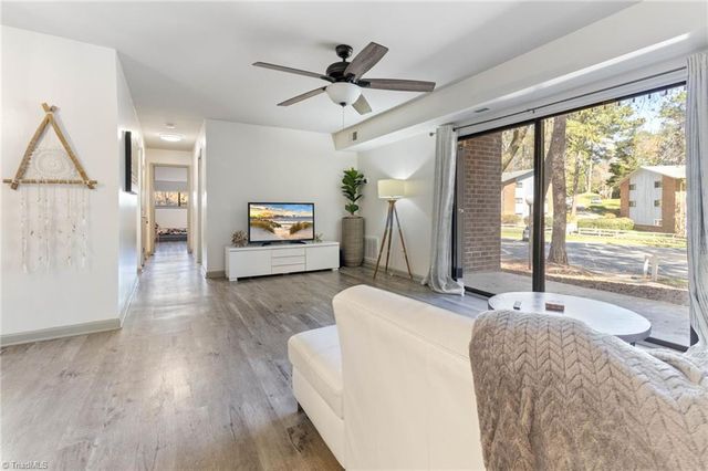 1110 Schaub Drive B, Raleigh, NC 27606