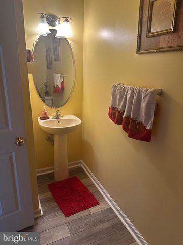 1034 ROSEMONT TER, Pennsburg, PA 18073