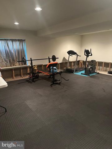 1034 ROSEMONT TER, Pennsburg, PA 18073