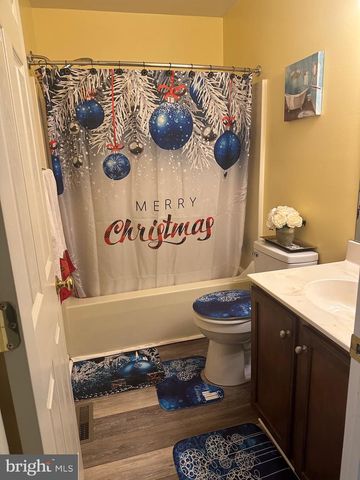 1034 ROSEMONT TER, Pennsburg, PA 18073