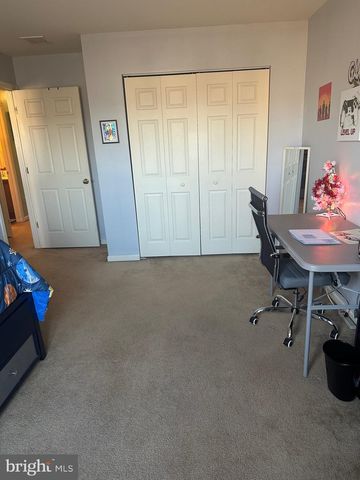 1034 ROSEMONT TER, Pennsburg, PA 18073