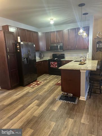 1034 ROSEMONT TER, Pennsburg, PA 18073