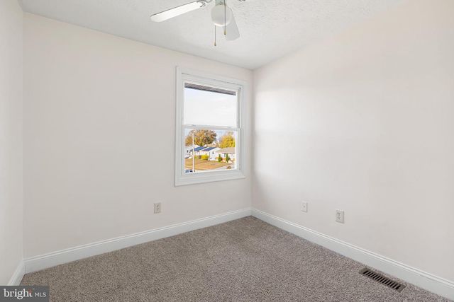 523 BALSAM TER, Wilmington, DE 19804