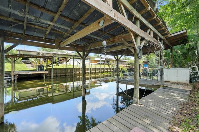 163 Buchanan Cir, Satsuma, FL 32189