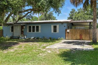 163 Buchanan Cir, Satsuma, FL 32189