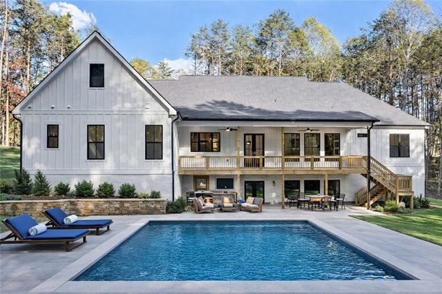 165 Highlands Chase, Ball Ground, GA 30107