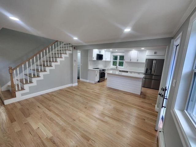 166 Forest St, Middleton, MA 01949