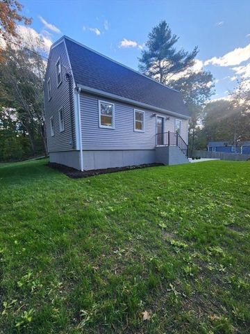166 Forest St, Middleton, MA 01949