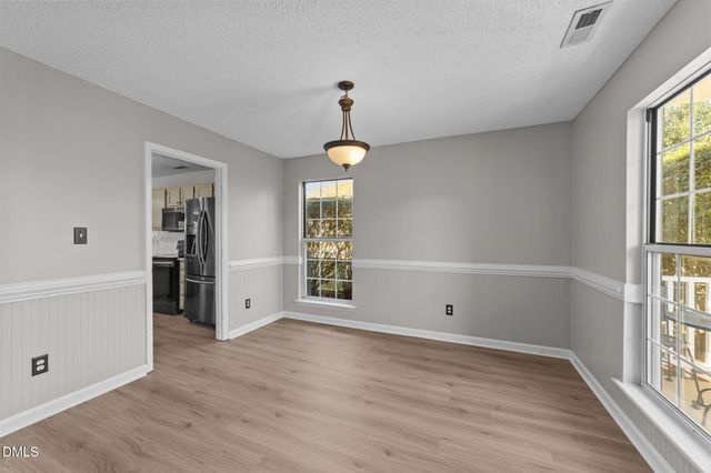 717 Starkland Way, Holly Springs, NC 27540