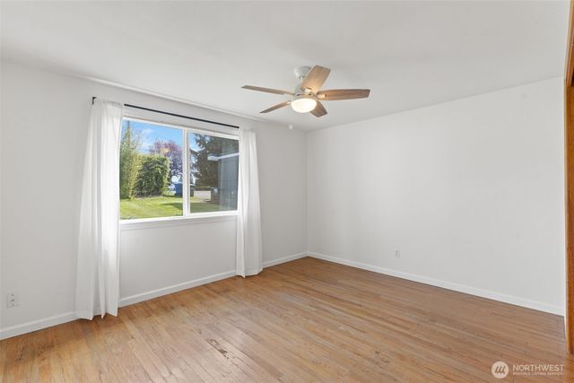 3118 Deer Island Drive E, Lake Tapps, WA 98391