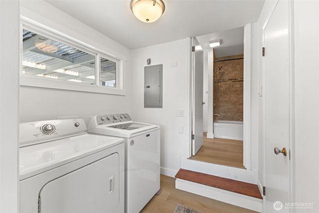 3118 Deer Island Drive E, Lake Tapps, WA 98391