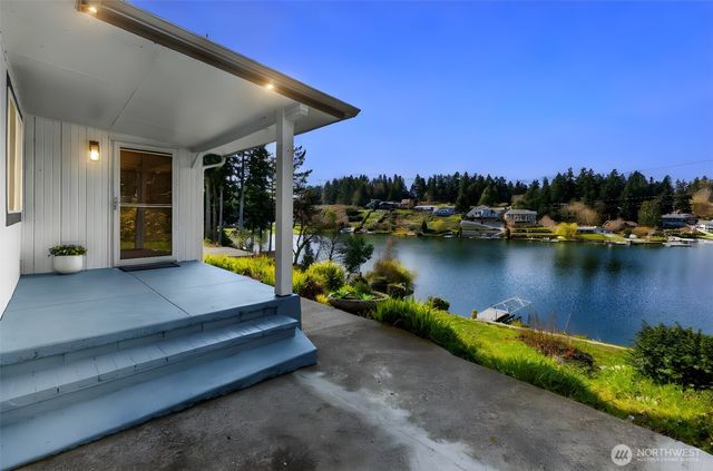 3118 Deer Island Drive E, Lake Tapps, WA 98391