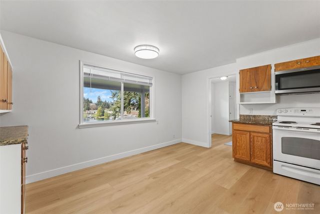 3118 Deer Island Drive E, Lake Tapps, WA 98391