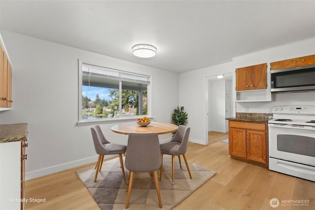 3118 Deer Island Drive E, Lake Tapps, WA 98391