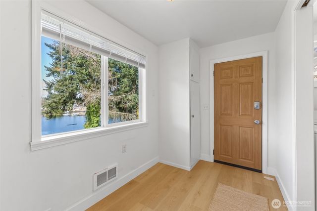 3118 Deer Island Drive E, Lake Tapps, WA 98391