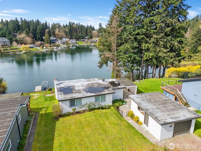 3118 Deer Island Drive E, Lake Tapps, WA 98391