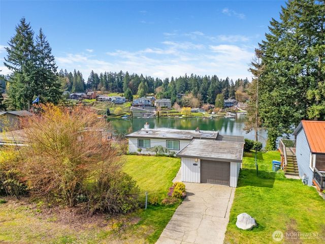 3118 Deer Island Drive E, Lake Tapps, WA 98391