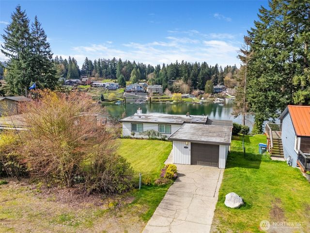3118 Deer Island Drive E, Lake Tapps, WA 98391