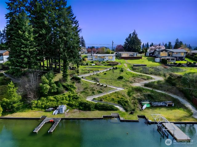 3118 Deer Island Drive E, Lake Tapps, WA 98391