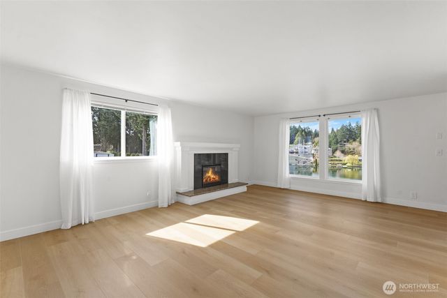 3118 Deer Island Drive E, Lake Tapps, WA 98391