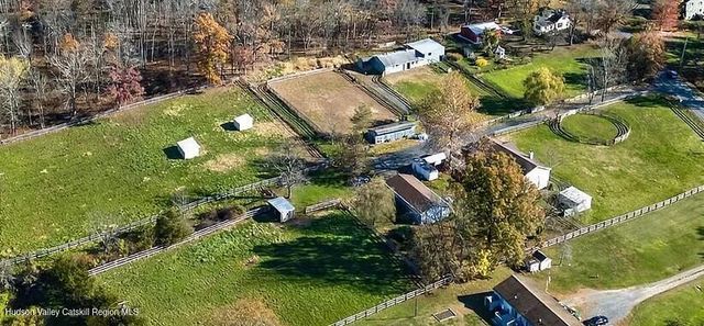 99 Dusinberre Road, Gardiner, NY 12525