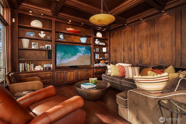 5608 Tara Drive, Freeland, WA 98249