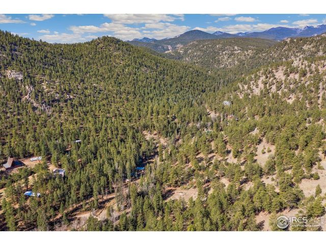 755 Fox Creek Rd, Glen Haven, CO 80532