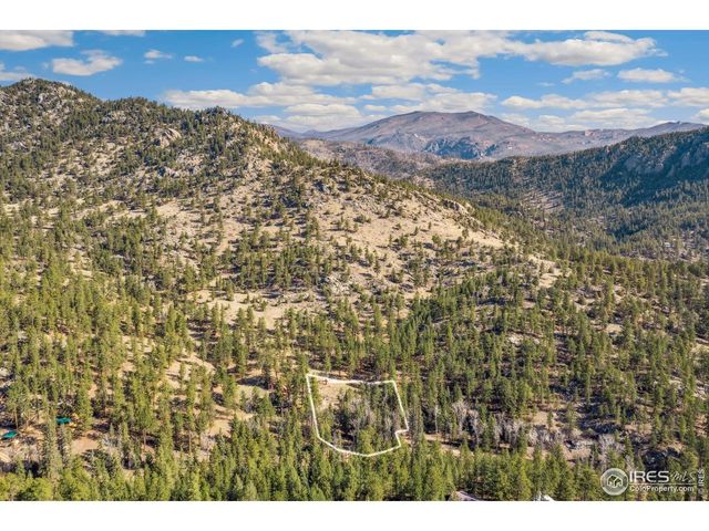 755 Fox Creek Rd, Glen Haven, CO 80532