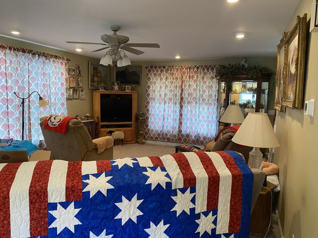 326 Sherman Rd, Charlotte, TN 37036