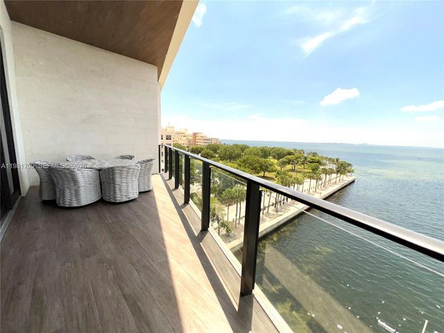 3581 E Glencoe St 601, Miami, FL 33133