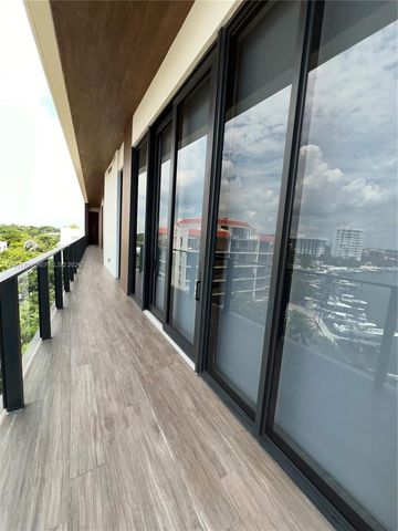 3581 E Glencoe St 601, Miami, FL 33133