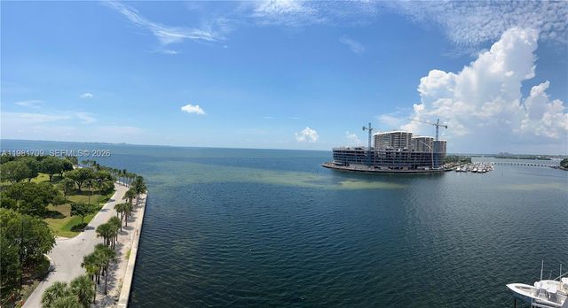 3581 E Glencoe St 601, Miami, FL 33133