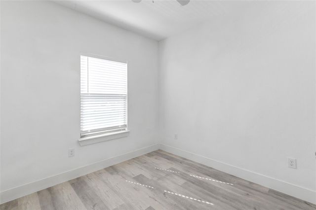7225 Kassarine Pass A, Houston, TX 77033