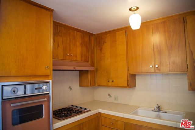 4168 Brunswick Avenue C, Los Angeles, CA 90039