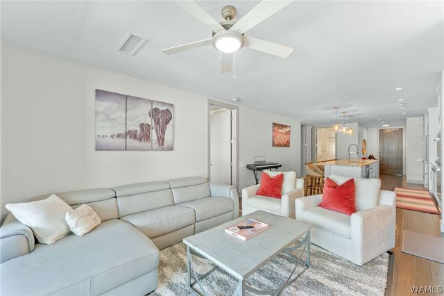 1150 8th 610, Tuscaloosa, AL 35401