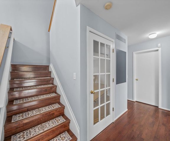 1696 Reserve Court, Ann Arbor, MI 48103