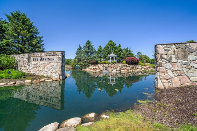 1696 Reserve Court, Ann Arbor, MI 48103