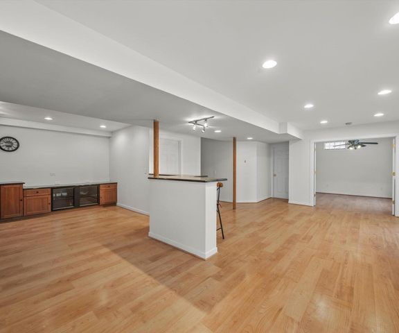 1696 Reserve Court, Ann Arbor, MI 48103